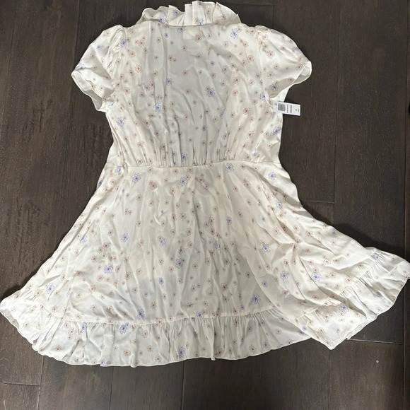 Azitzia Sunday Best Ruffle Wrap Puff Sleeve Mini Tie Waist Floral Dress Women - Picture 8 of 8